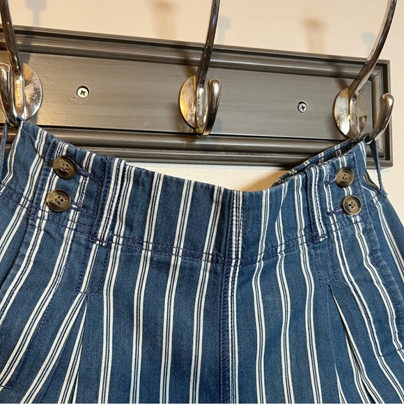 American Eagle outfitters Women’s Shorts Size 4 - Picture 8 of 10